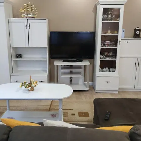 Aпартамент жужа Apartment